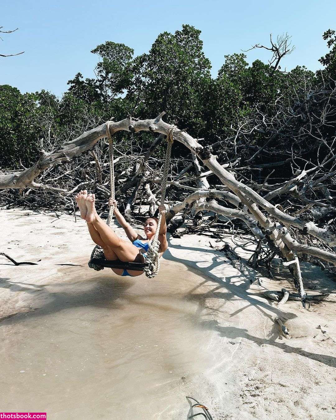 Melina Goransson Photo #32