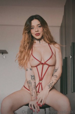 Brenda Zelinski Photo #67