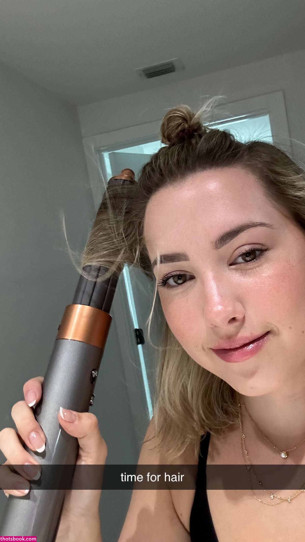 Pineapplebrat Photo #52