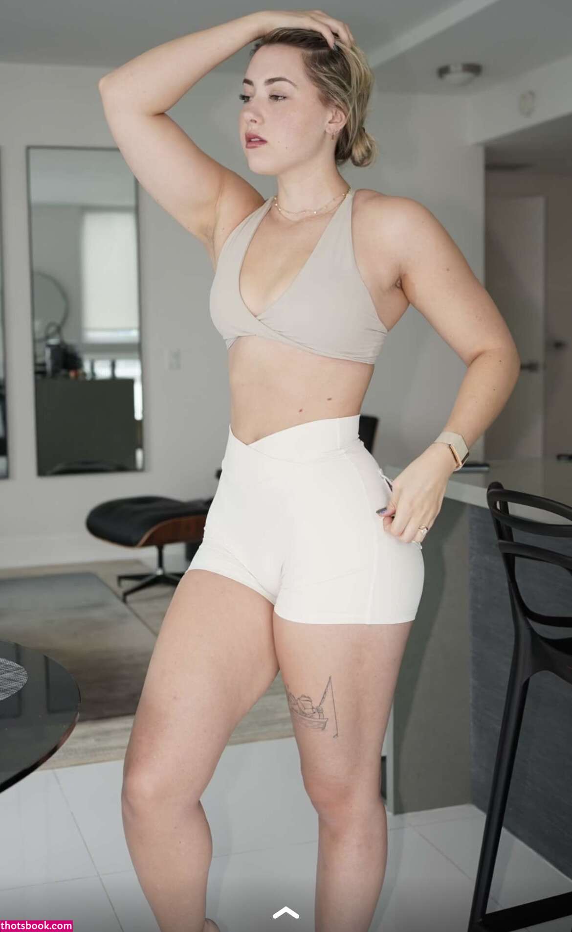 Pineapplebrat Photo #72