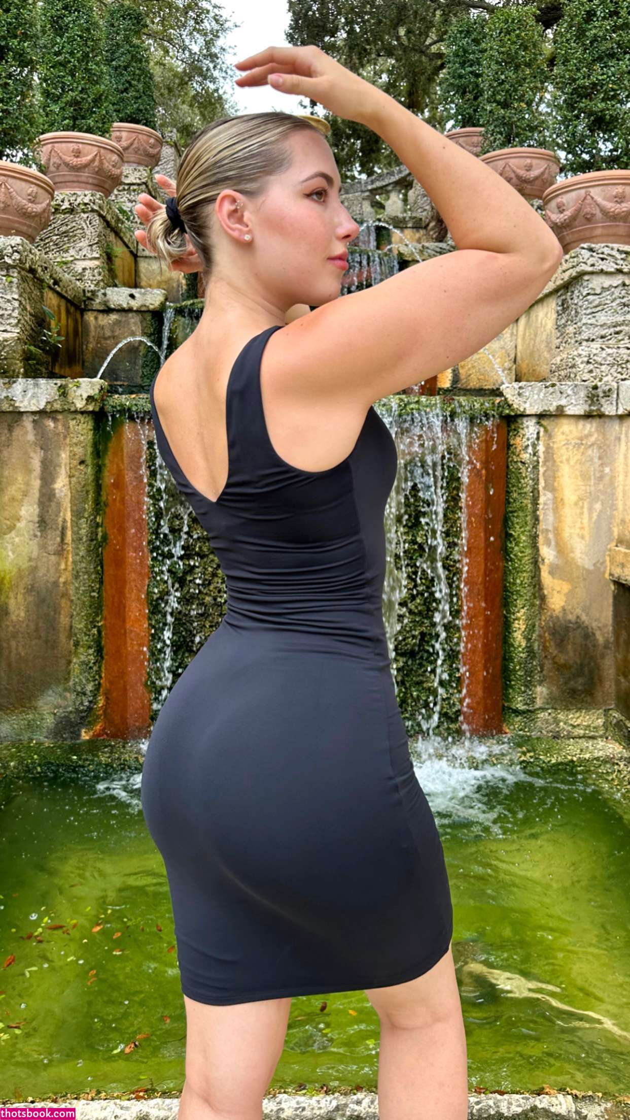 Pineapplebrat Photo #143