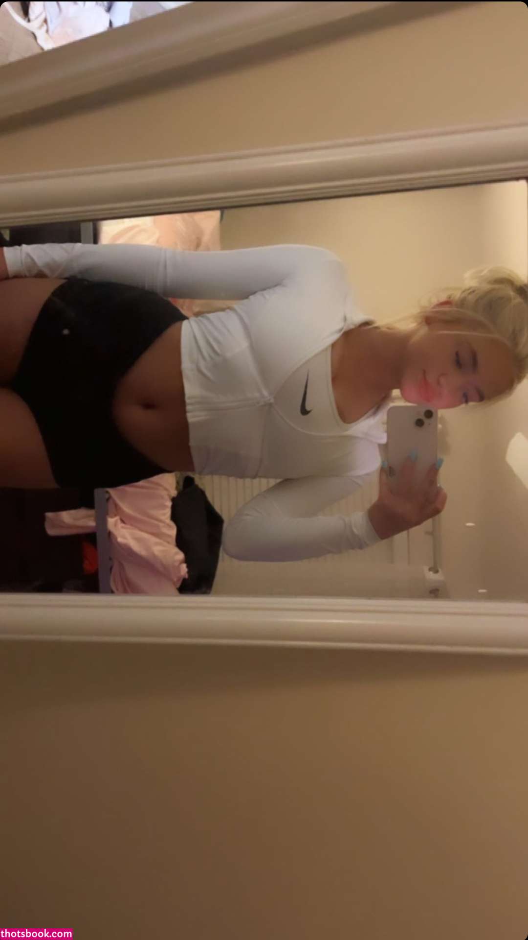 Alex Cockrill Photo #41