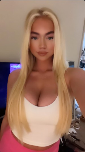 Alex Cockrill Photo #51