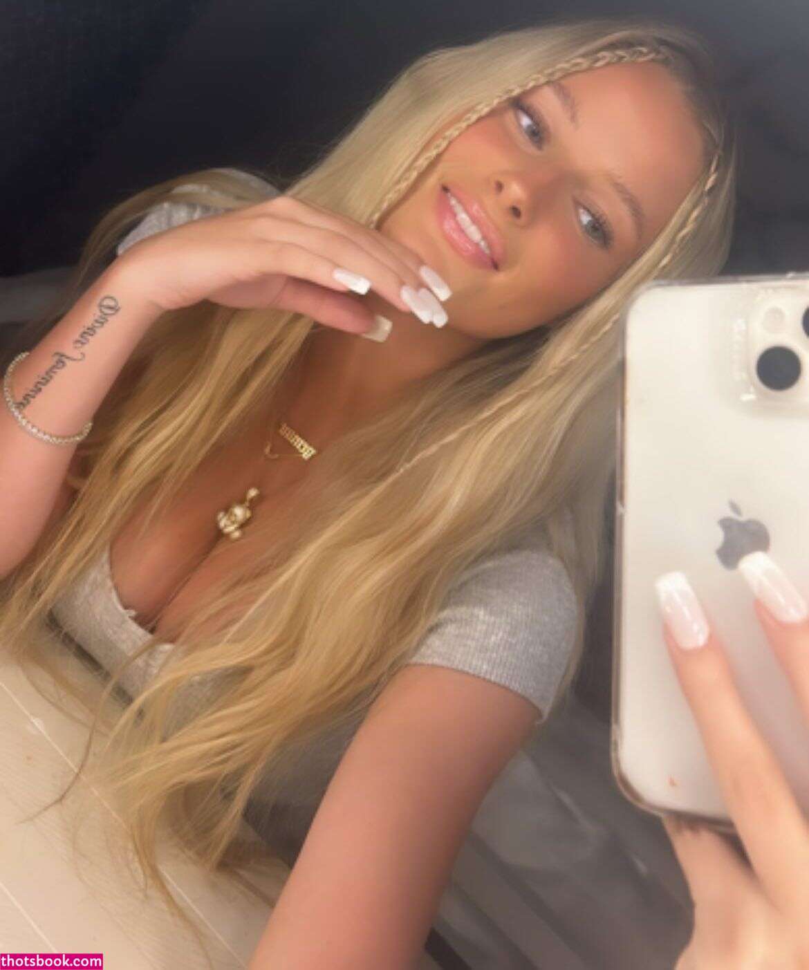 Annika Peterson Photo #59