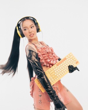 Bella Poarch Post #13