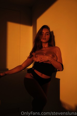 Luna Stevens Photo #106