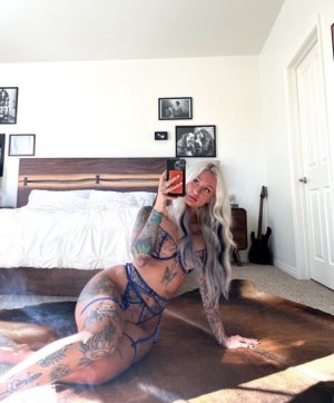 Essieofficial Photo #19