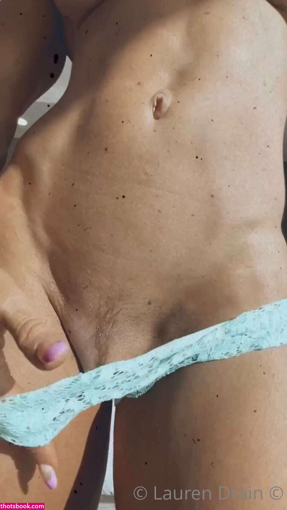 Lauren Drain Kagan Photo #5