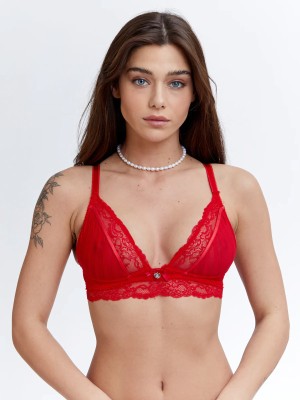 Milana Vino Photo #12