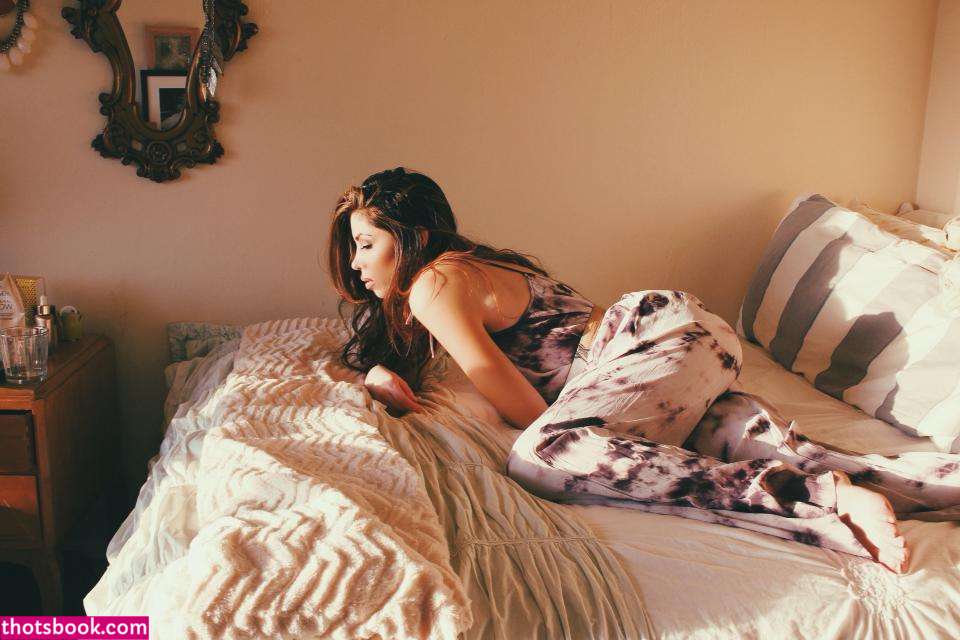 Emmy Corinne Photo #298