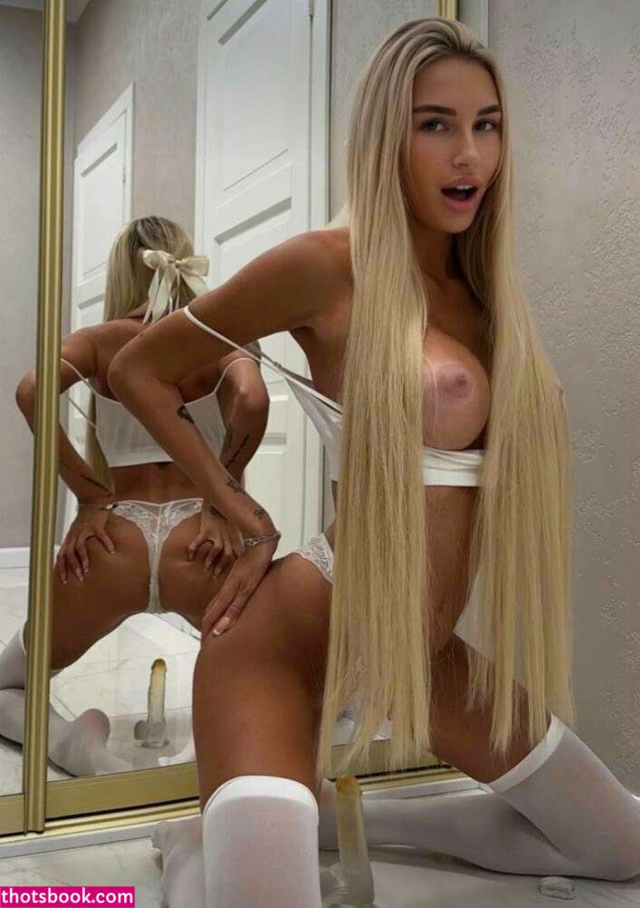 Vika Devil Photo #20