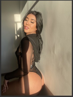 Charlote Rouge Photo #26