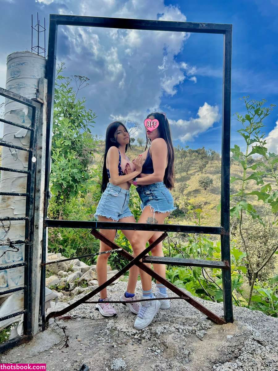 Karol Smith Photo #8