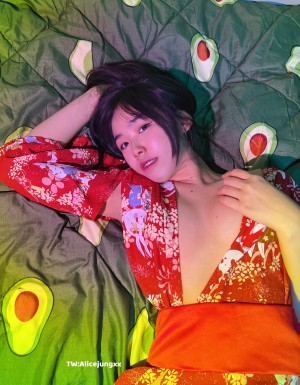 alicejungxx Photo #11