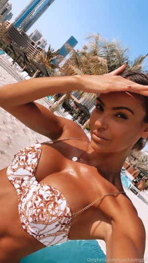 Anniek Van Kuelen Photo #37