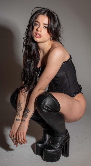 Juli Savioli Photo #38