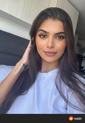 Justnamiya Photo #10