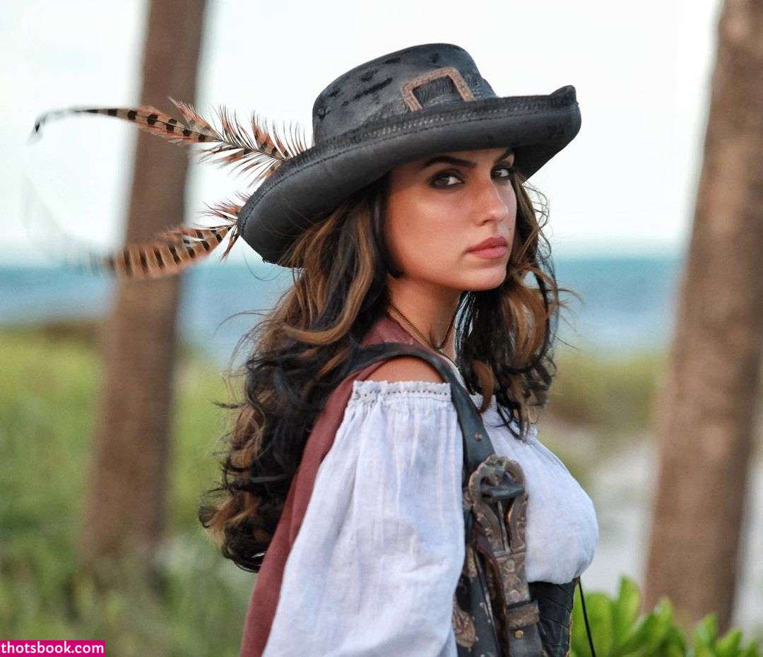 Lis Wonder Photo #30