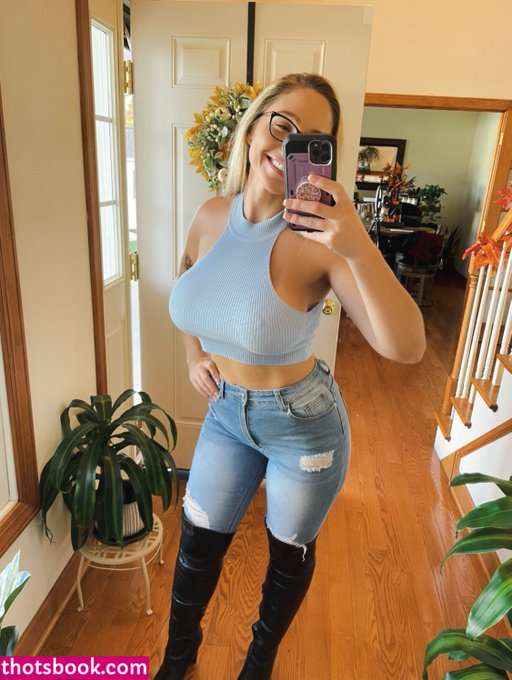 norarosejean Photo #155