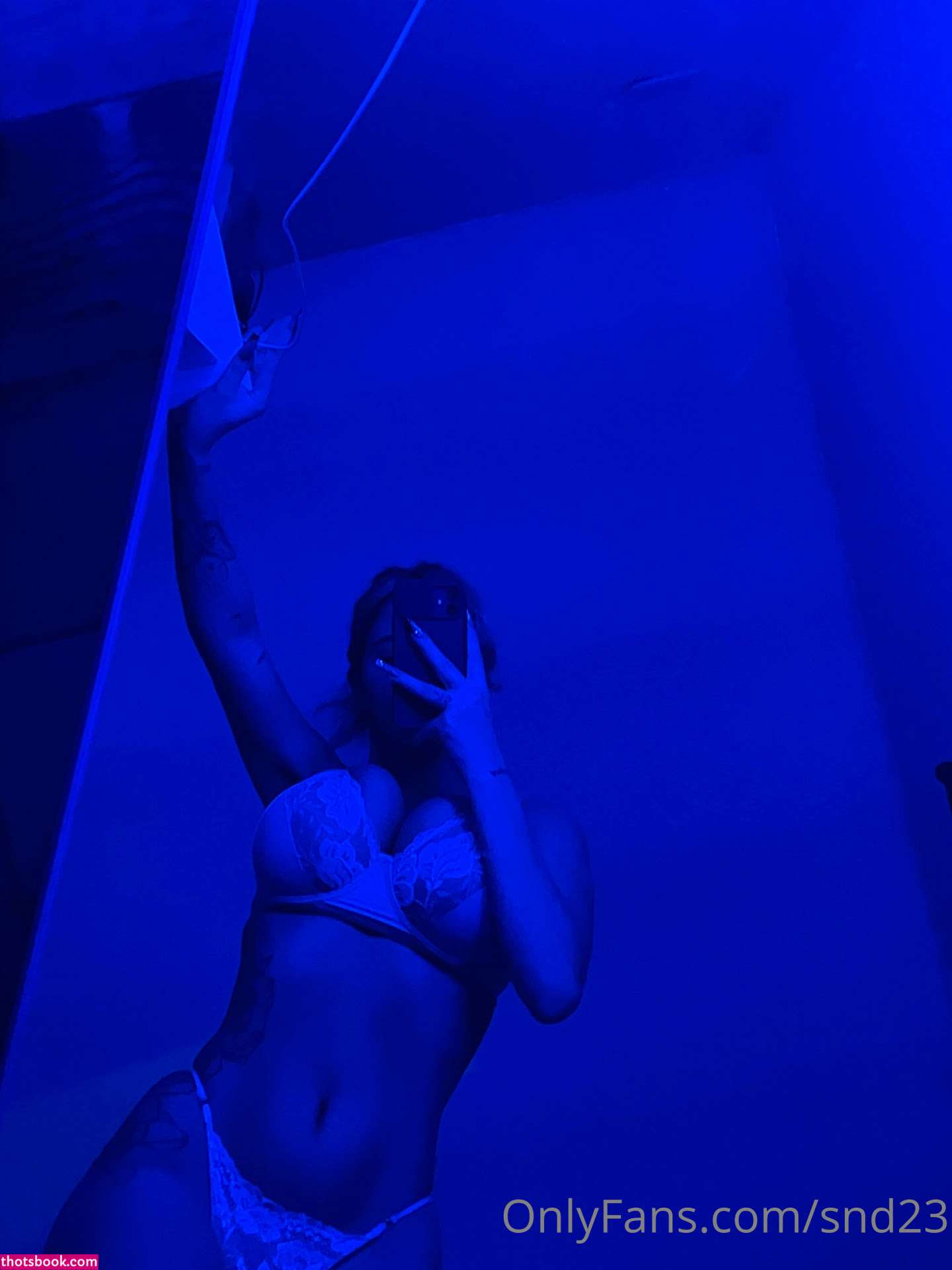 Sasha Damore Photo #10