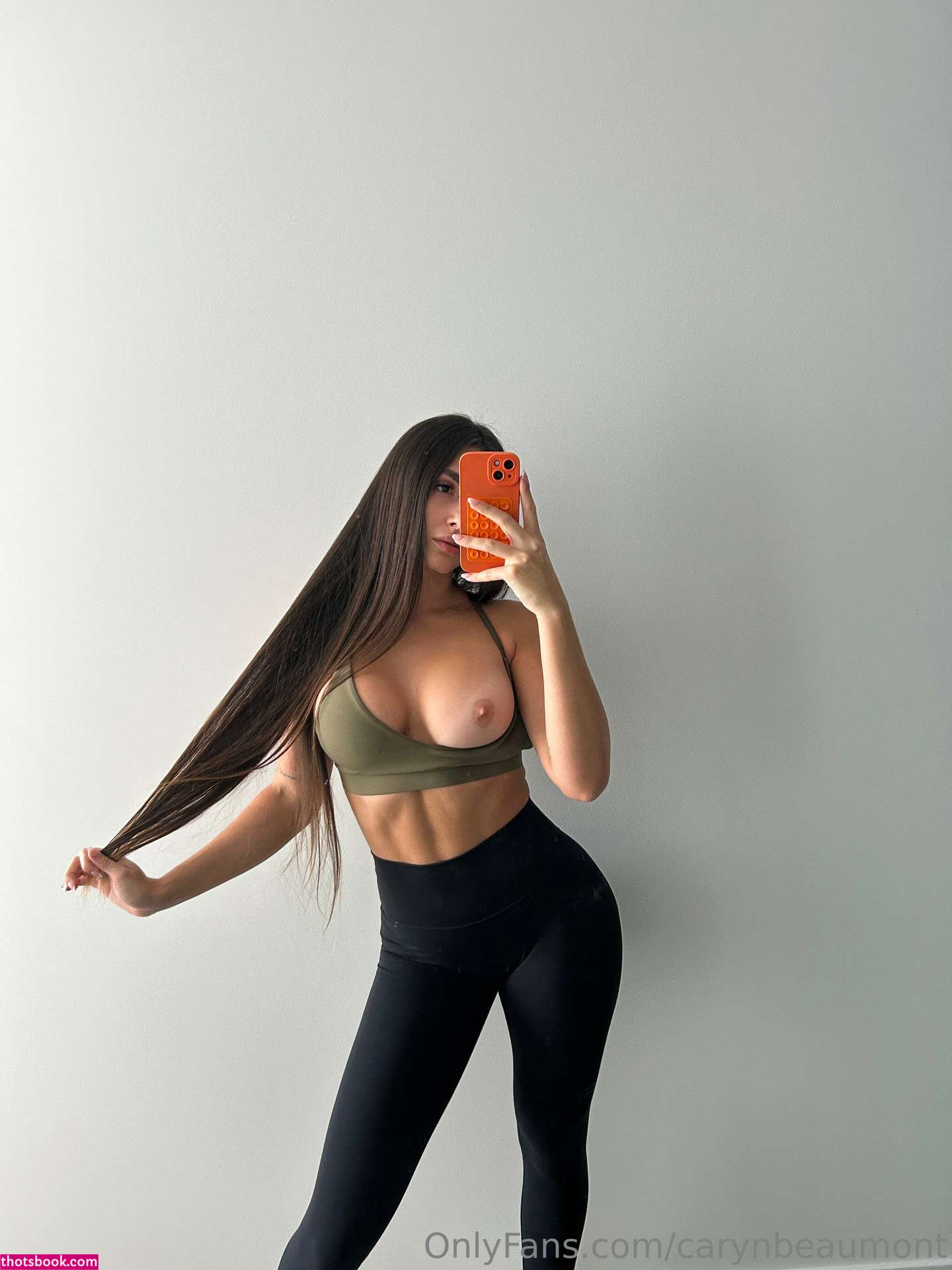 Caryn Beaumont Photo #126