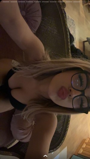 Mia Amador Photo #182