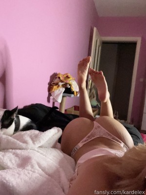 kardelexuwu Photo #139