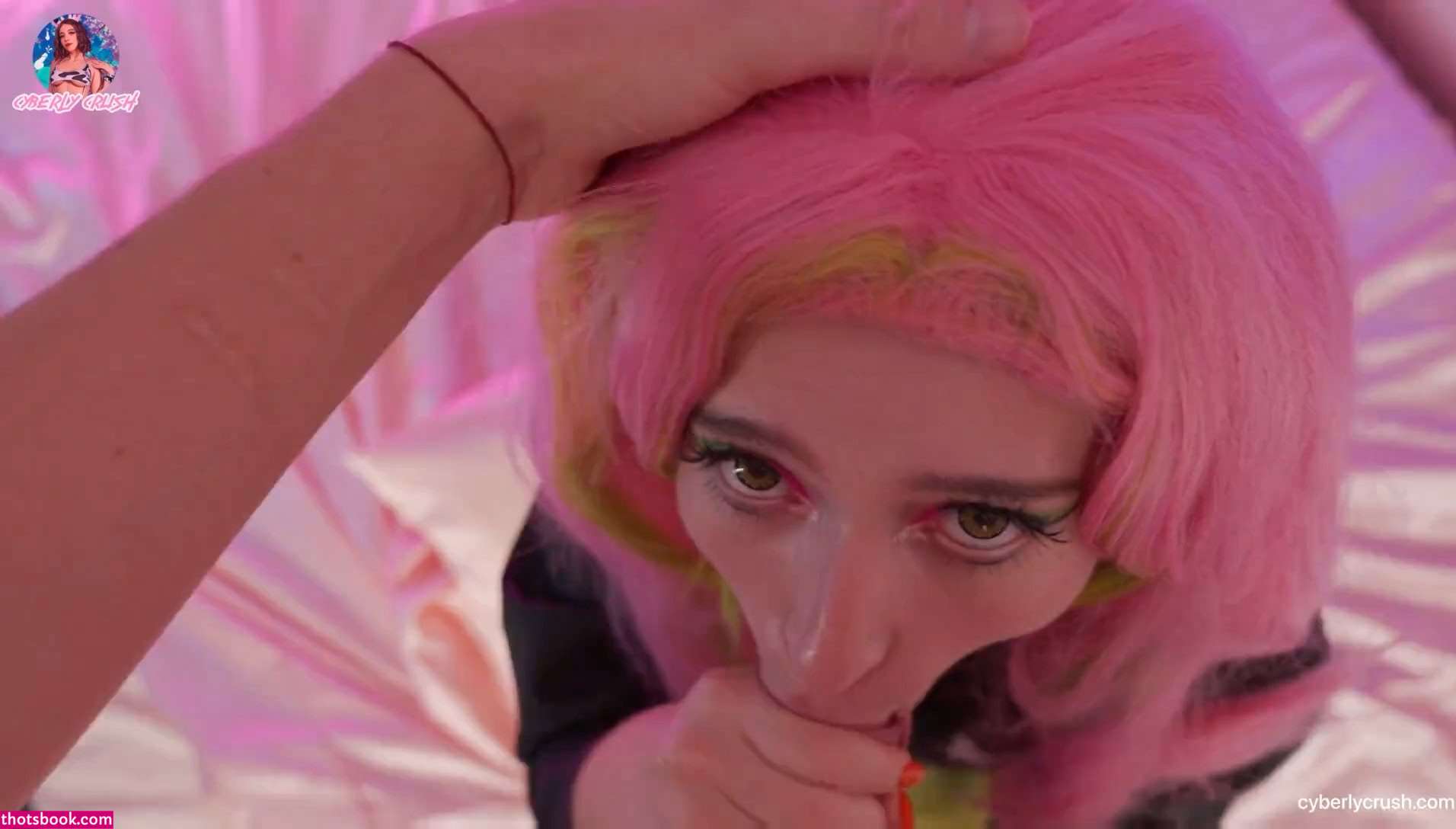 Cyberlycrush Photo #28