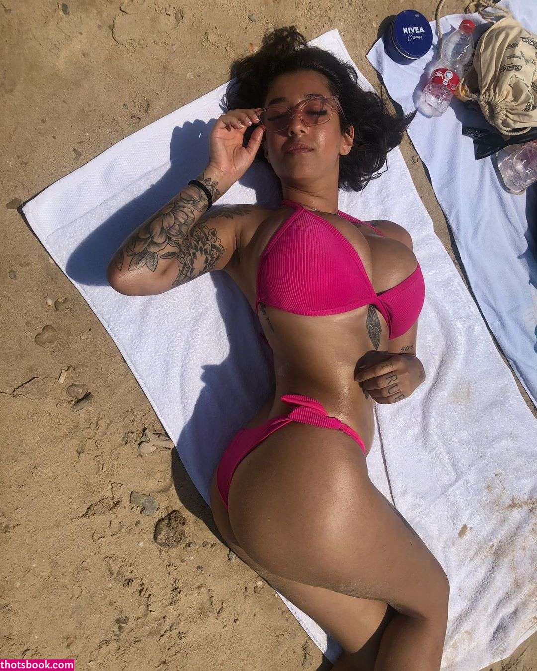 May Bakshi Photo #26