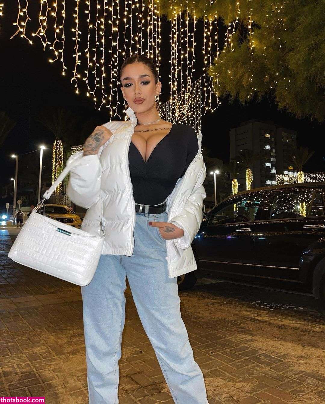 May Bakshi Photo #52