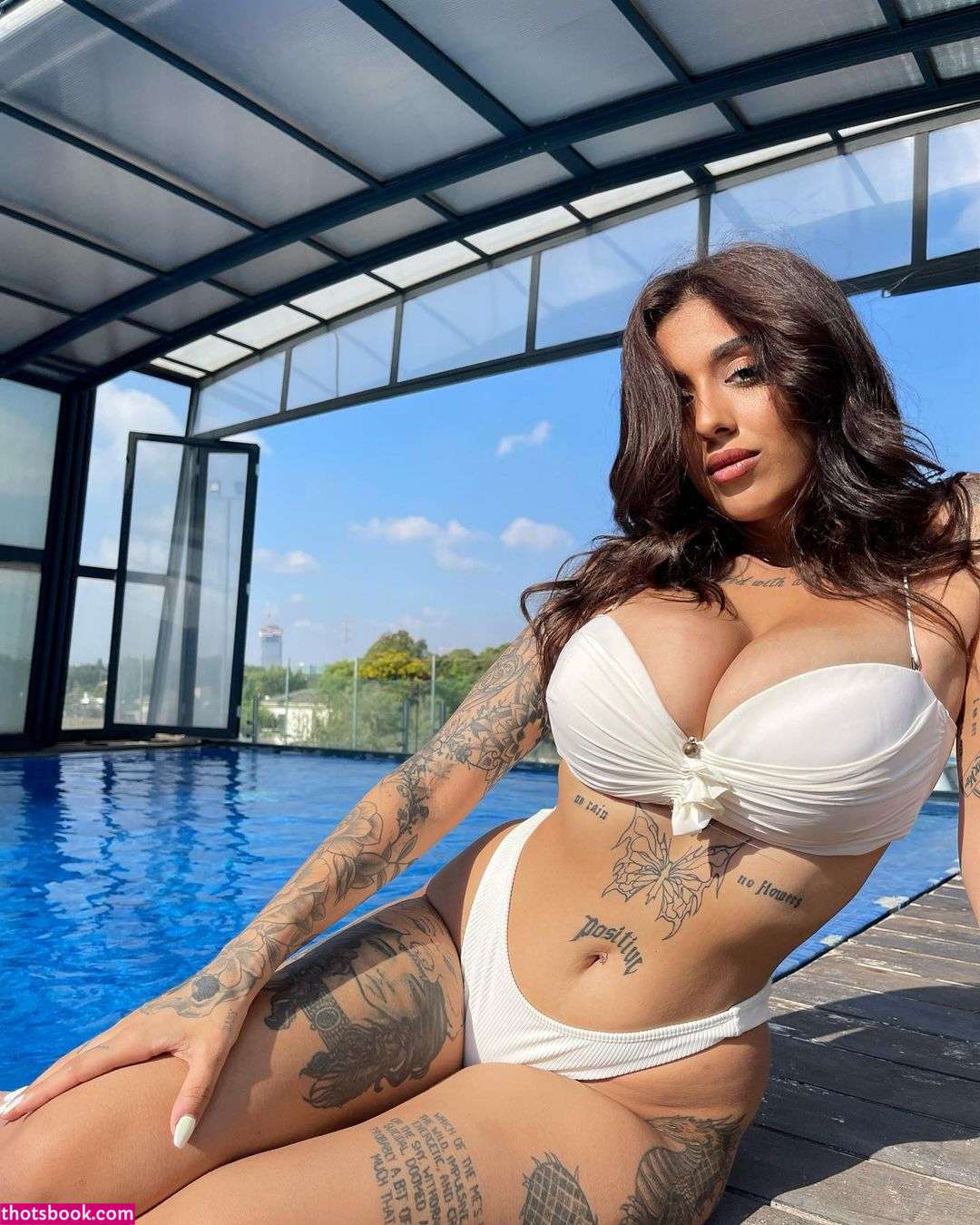 May Bakshi Photo #57