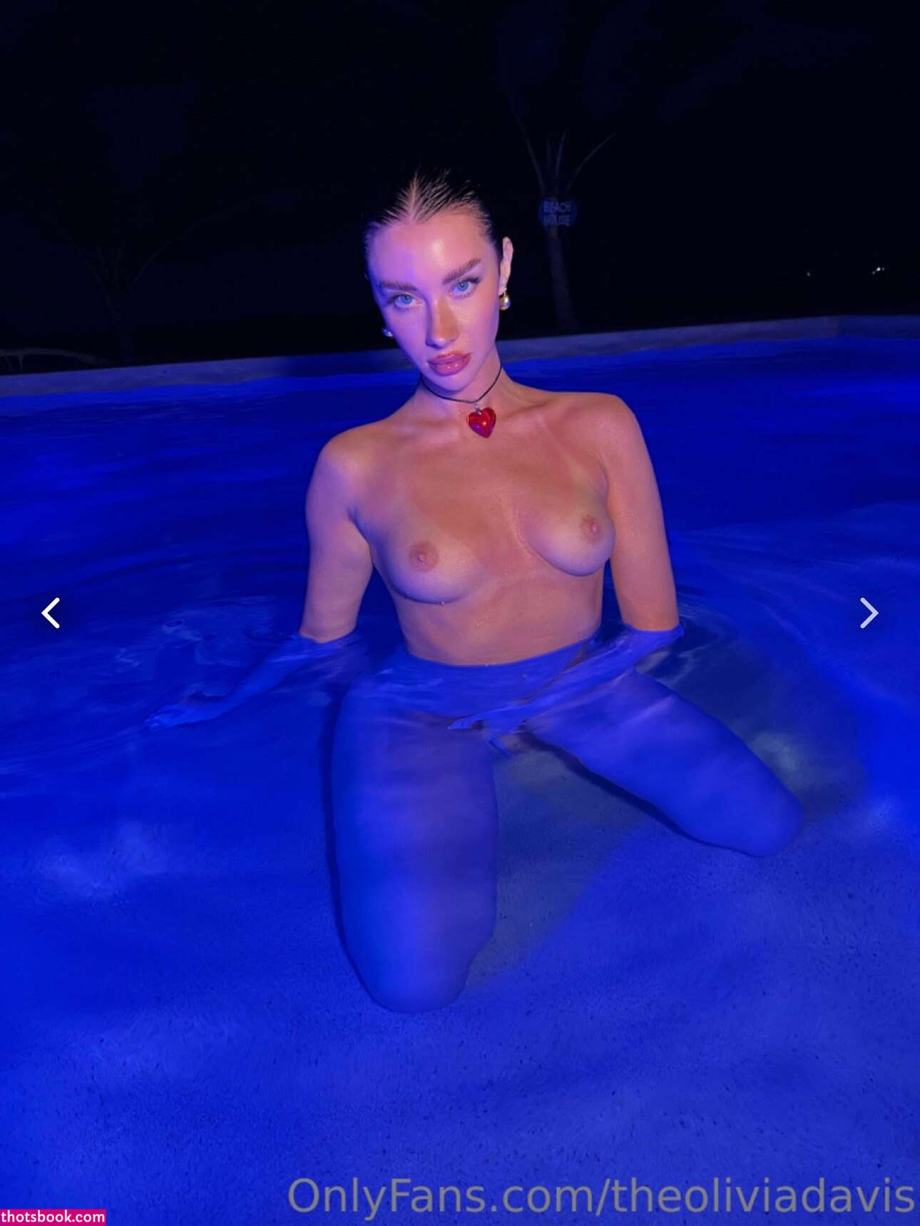 Olivia Davis Photo #16