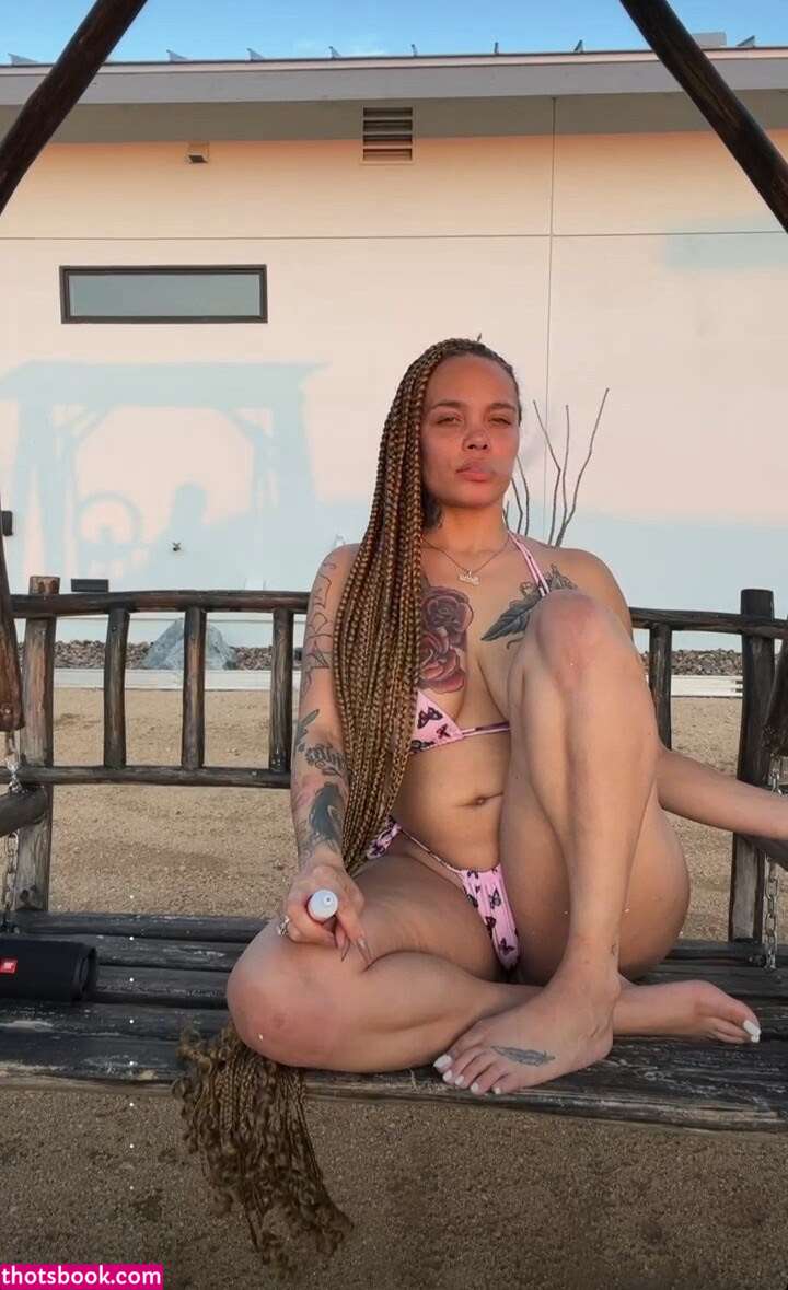 iamsaragold Photo #37