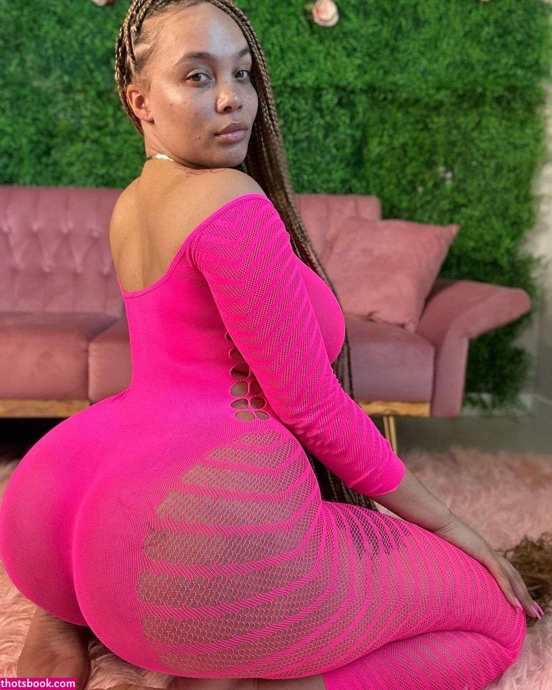 iamsaragold Photo #75