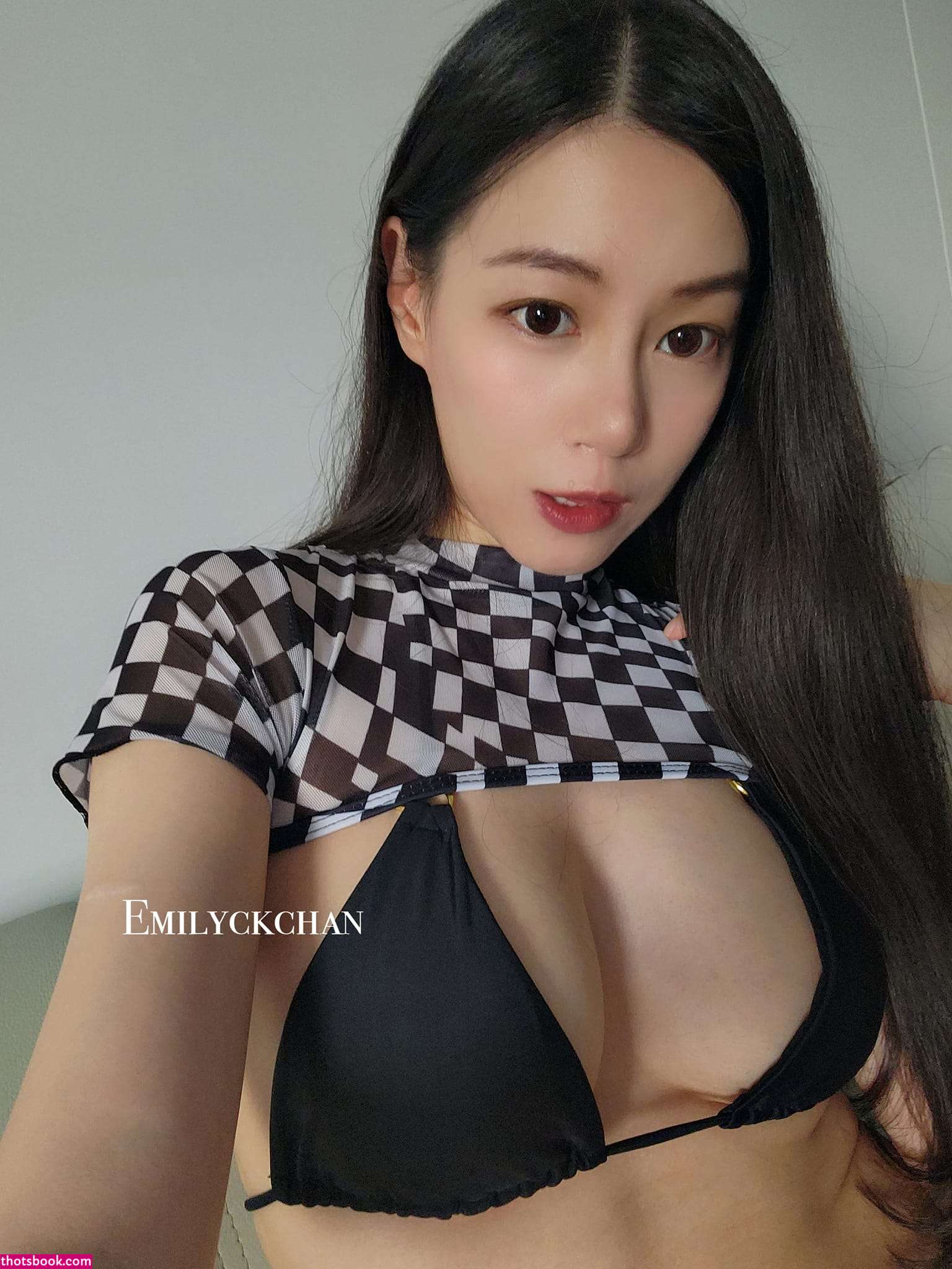 Emilyck Chan Photo #38