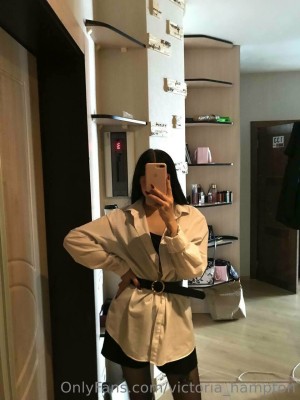 Victoria Hampton Photo #81