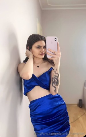 Victoria Hampton Photo #125