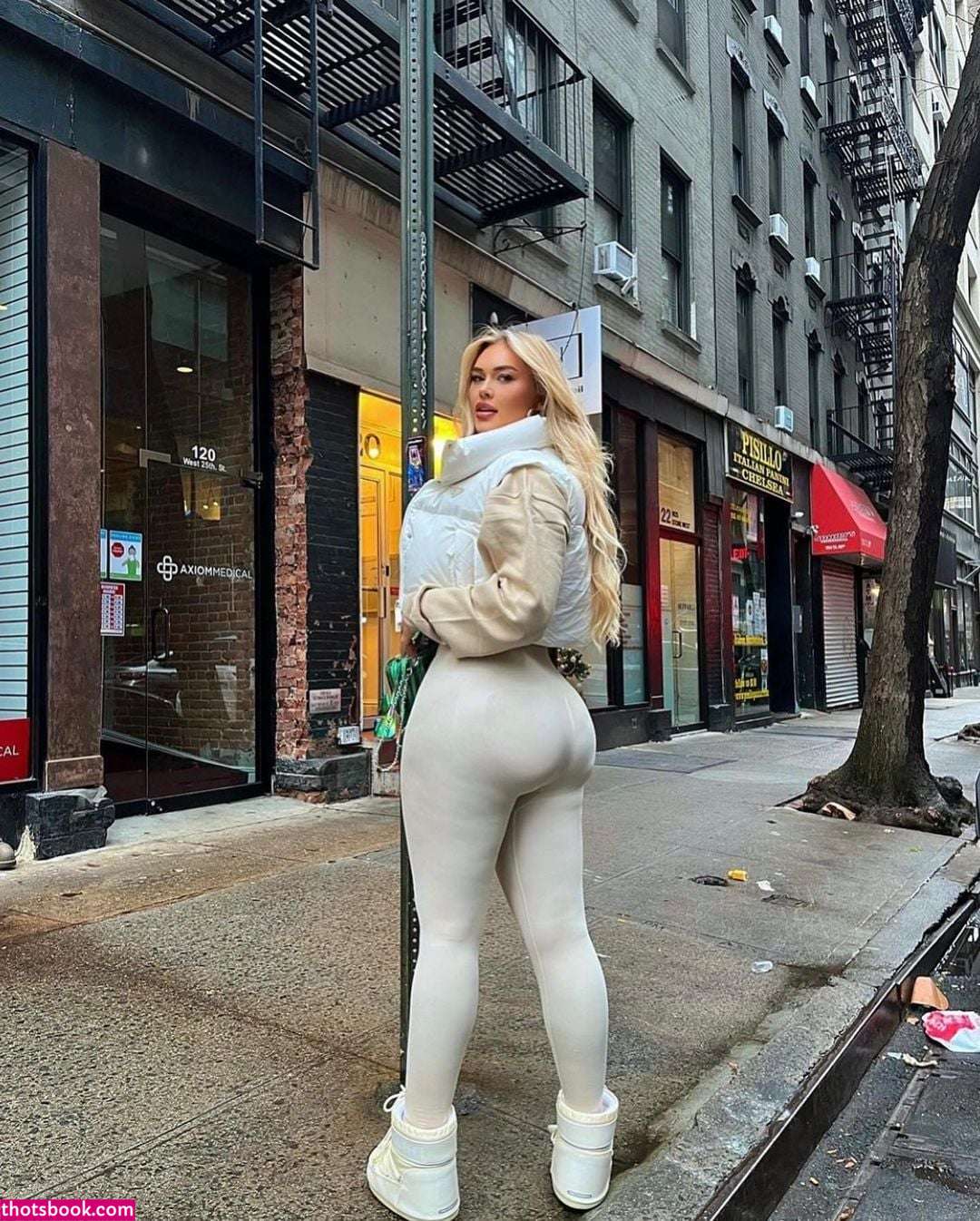 sophieoneill Photo #85