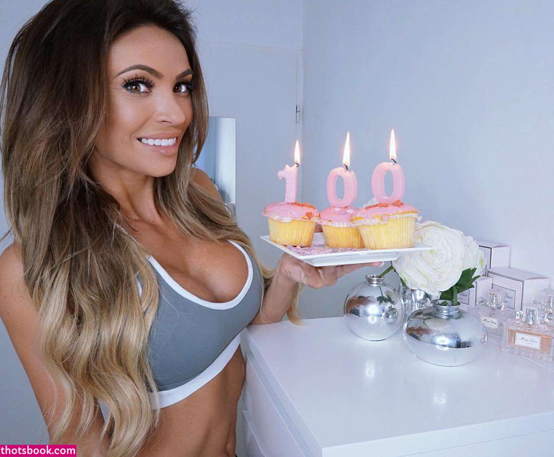 Anniek Van Kuelen Photo #145