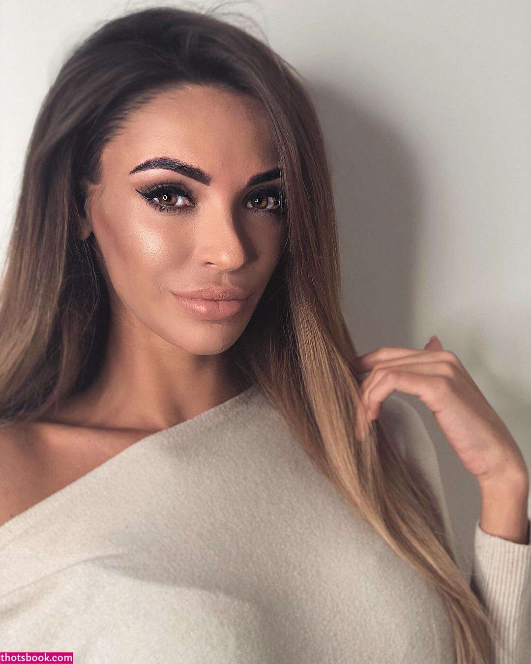 Anniek Van Kuelen Photo #243