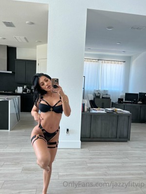 Jazmin Pineda Photo #83