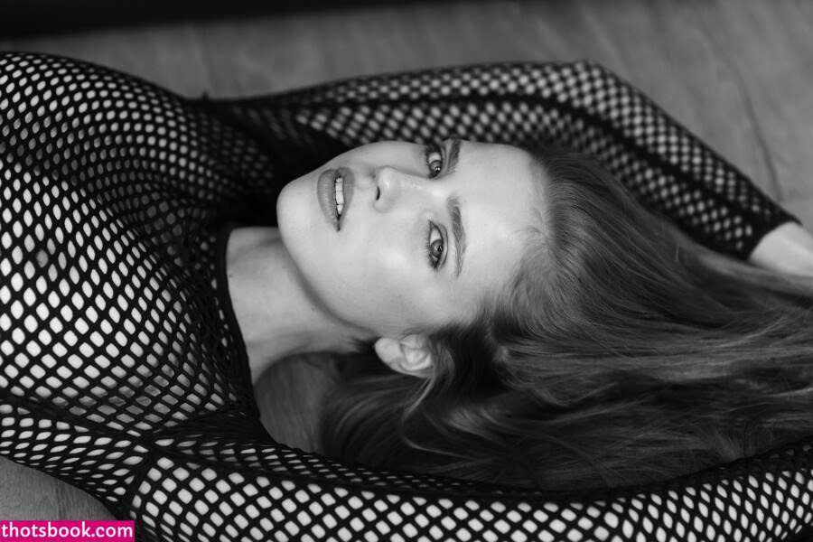 Emily Deyt Photo #62