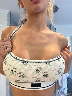 Briana Armbruster Photo #261