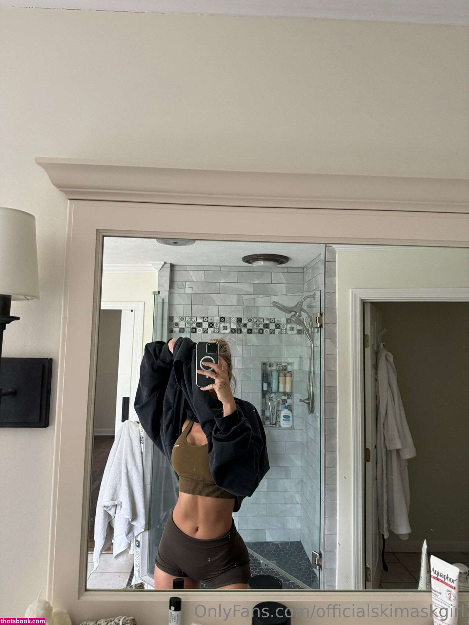 Briana Armbruster Photo #290