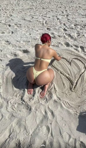 Regina Unite Photo #206