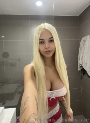 Paty Adler Photo #55