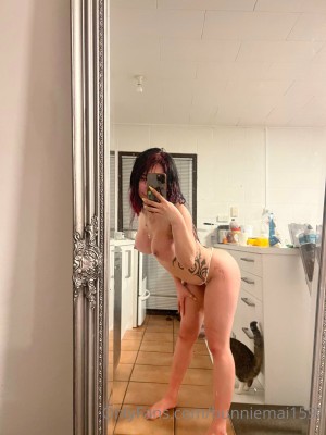 bunniemai1591 Photo #40