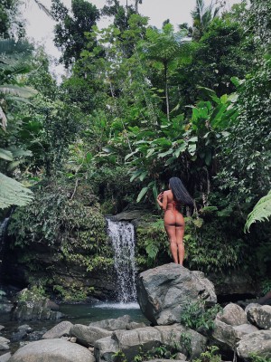 Ninathepineapple Photo #22