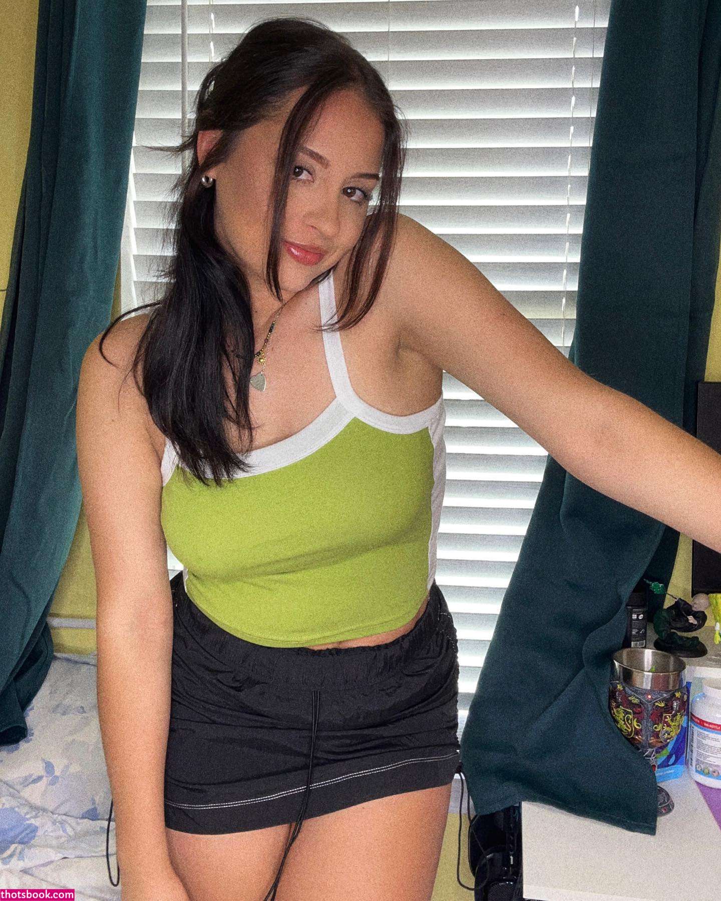 Stef Solari Photo #17