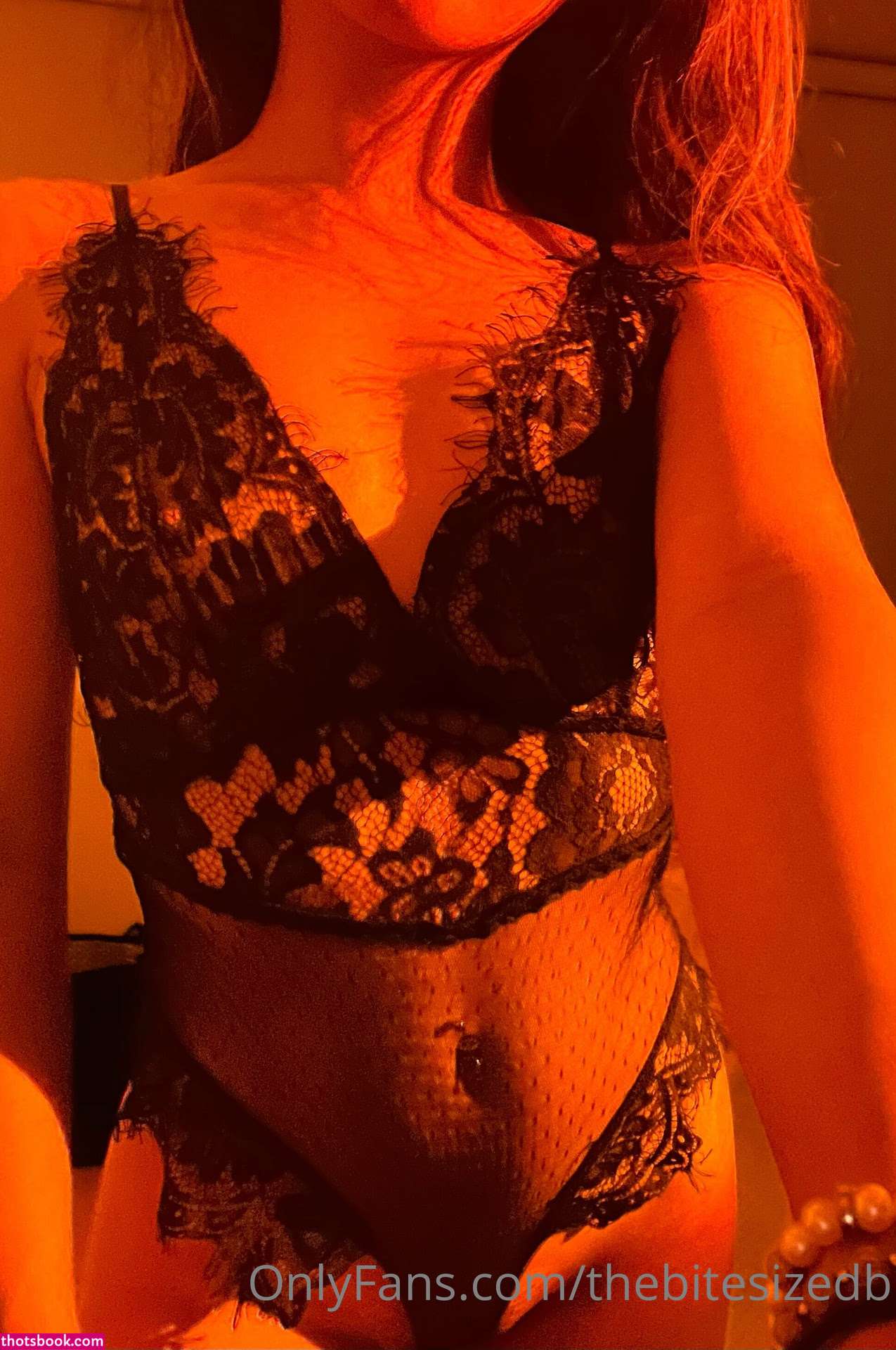 thebitesizedbitch Photo #8